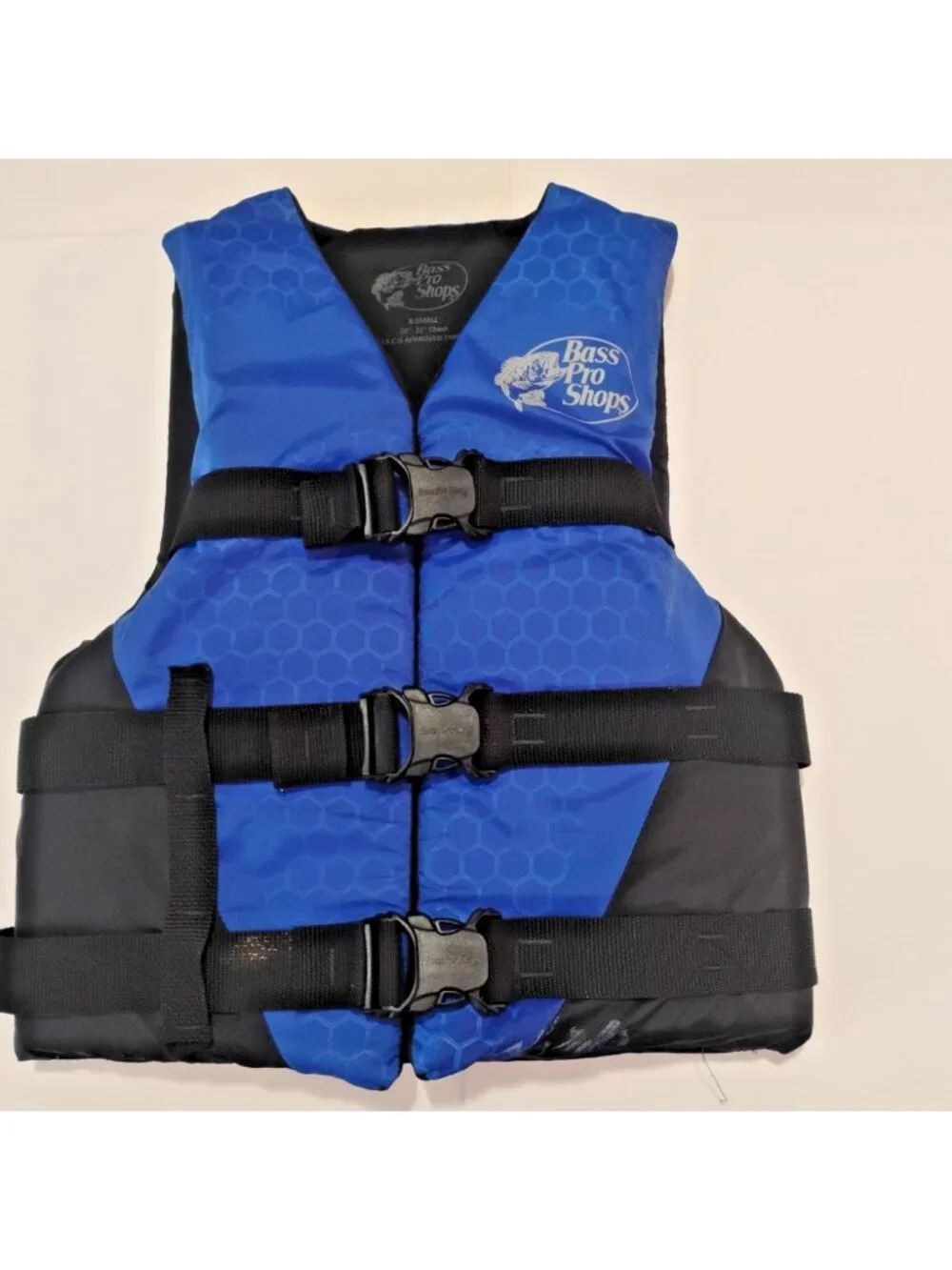 Bass Pro Shops Life Jacket Adult Petite  28-32 Chest  90 LBS Blue Swimming Vest
